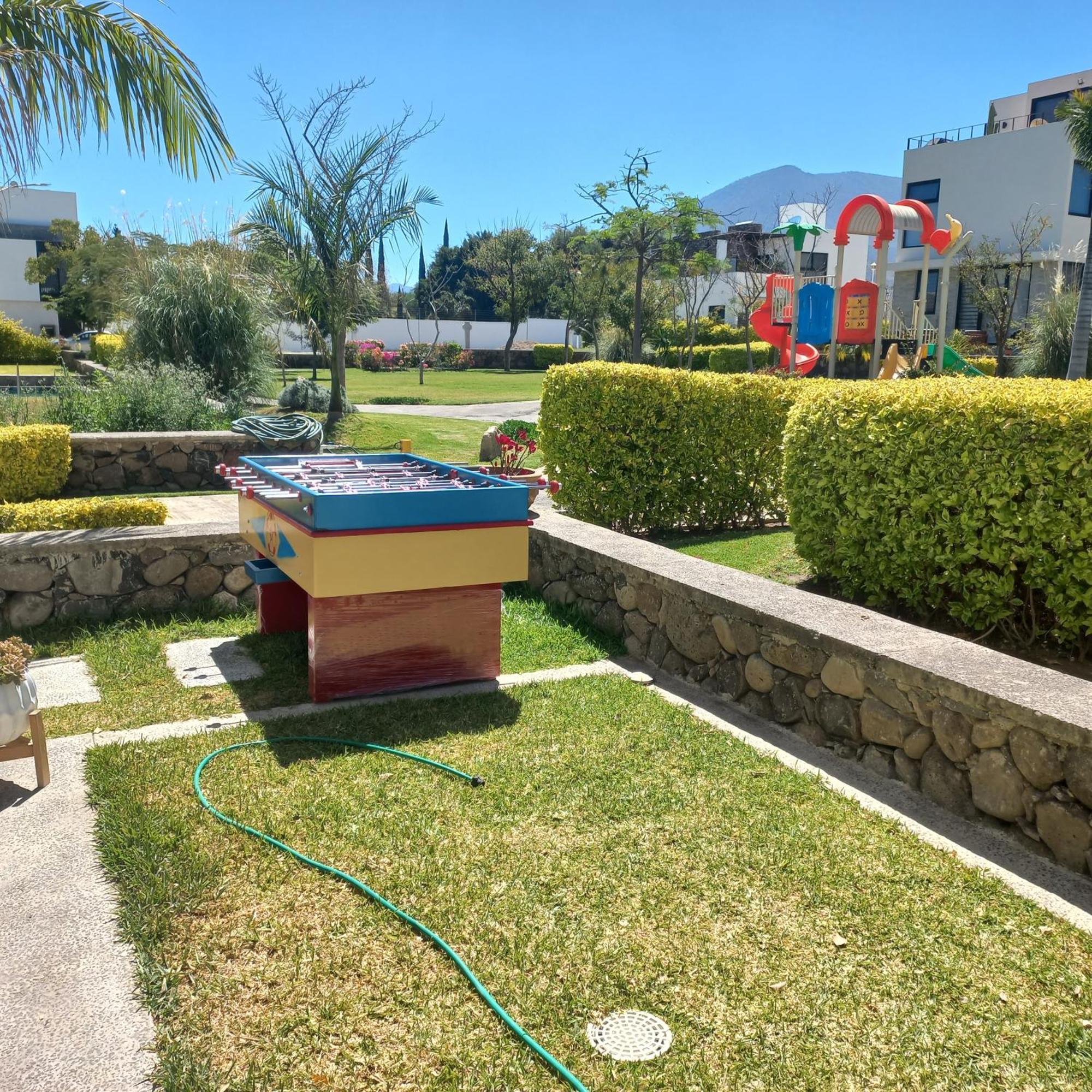 Hermosa Casa En Orilla Del Lago -Zona De Villedos- San Cristobal Zapotitlan Kültér fotó