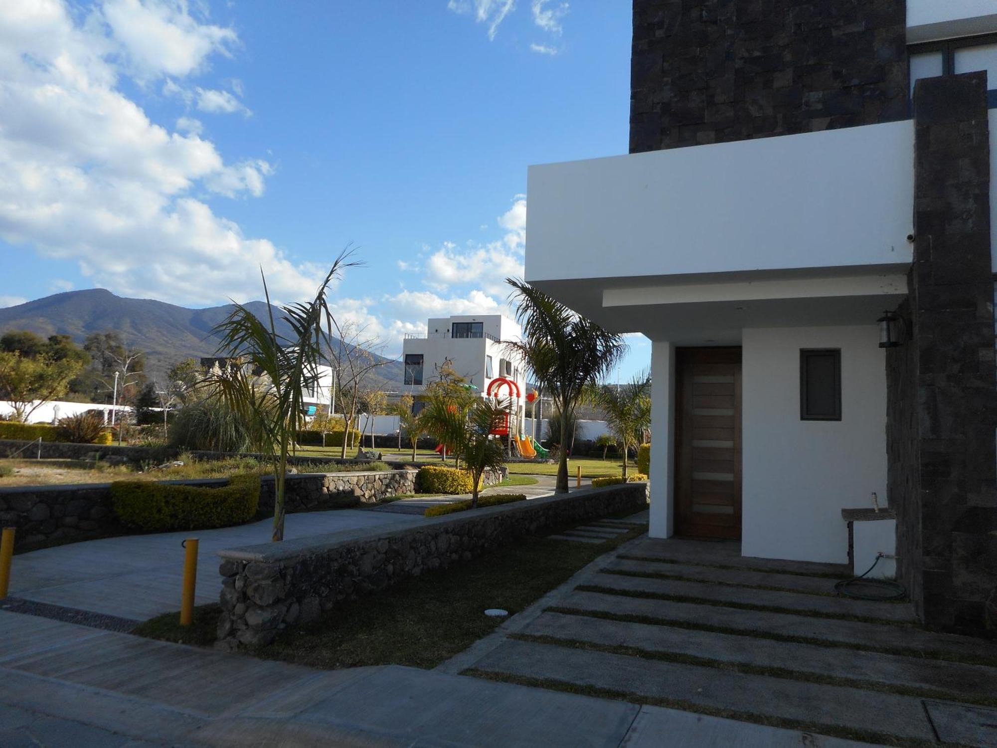 Hermosa Casa En Orilla Del Lago -Zona De Villedos- San Cristobal Zapotitlan Kültér fotó